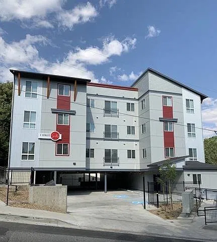 Floor plan C Street Suites 2x2 - Per Bedroom Pricing