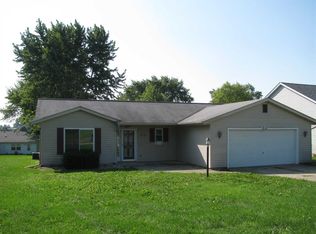 818 Riley Rd, Kendallville, IN 46755