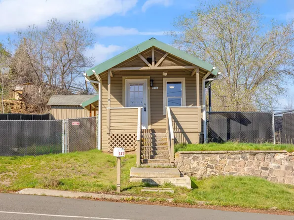 342 SE 7th St, Madras, OR 97741