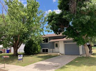 7310 Colonial Ct, Fountain, CO 80817