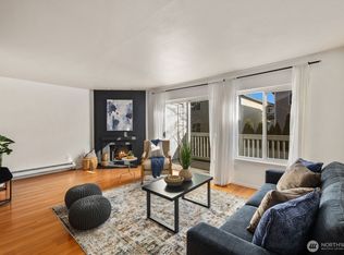 8823 Holly Dr APT D204, Everett, WA