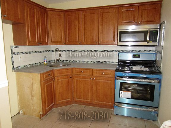 3rd image of 174-31 140 Ave