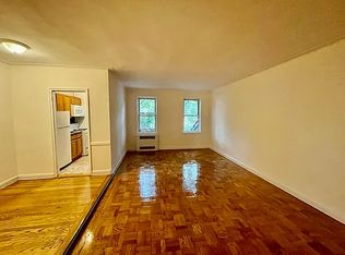 205 E 17th St #A, Brooklyn, NY 11226