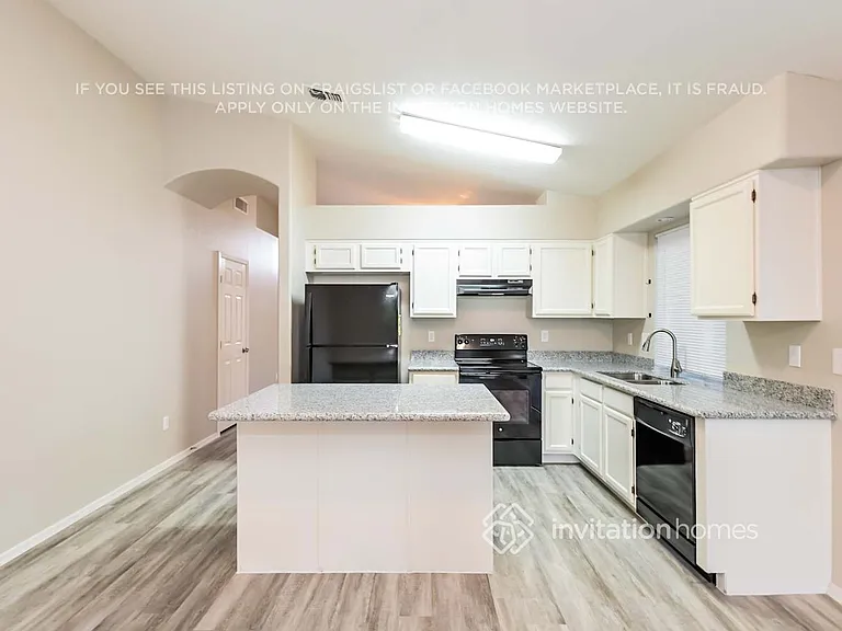 4639 E Stanford Ave — Photo 4