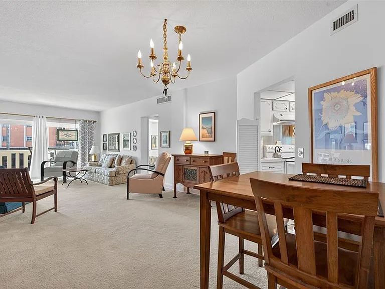 1200 N Shore Dr NE #201 — Photo 14