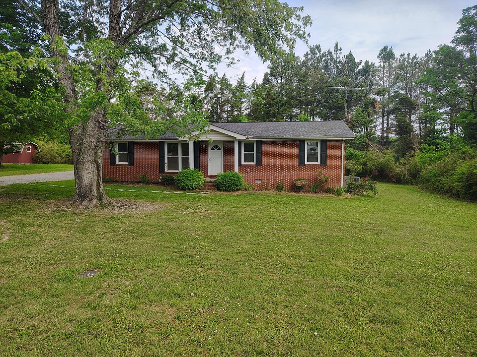 1st image of 619 Baker Dr