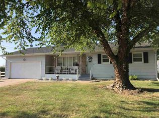 2410 Belmont Dr, Norfolk, NE 68701