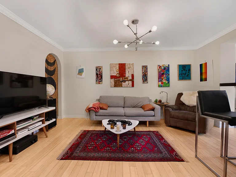 1233 Raum St NE #3 — Photo 3
