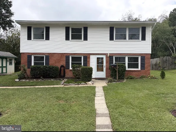 15109 Campbell Ln, Woodbridge, VA 22193