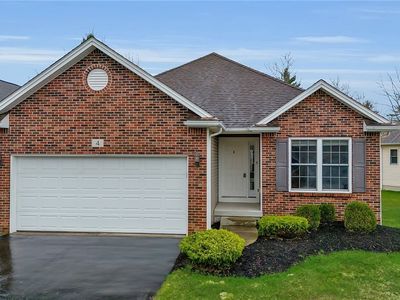 6260 Eckhardt Rd Unit 4, Lake View, NY, 14085
