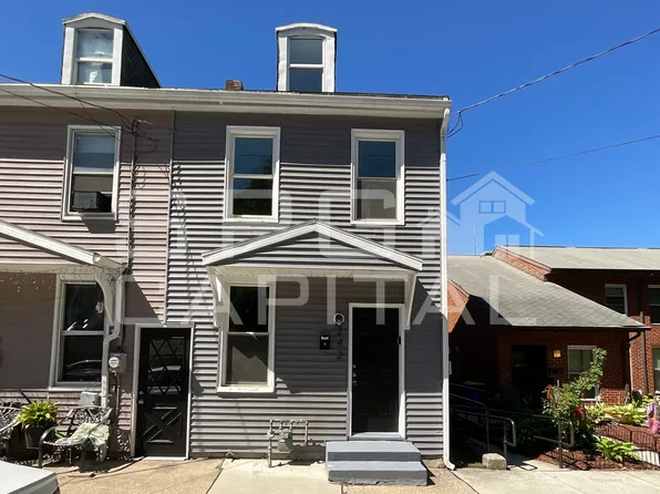 242 S 2nd St, Steelton, PA 17113