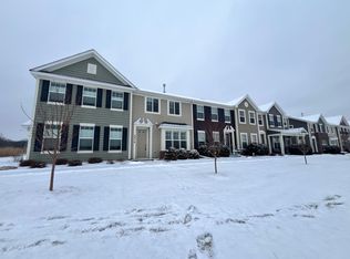 6876 Crosby Ct, Excelsior, MN 55331