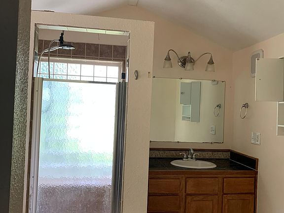 5th image of 1711 S Stirman Ave