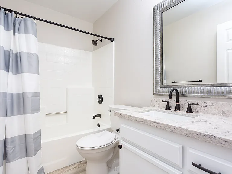 4163 Cleveland Ave #6 — Photo 12
