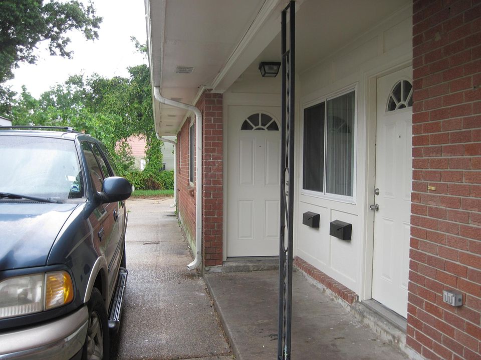 1st image of 1708 Elizardi Blvd