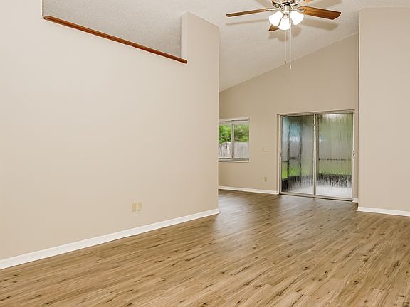 5th image of 3011 Senna Ct