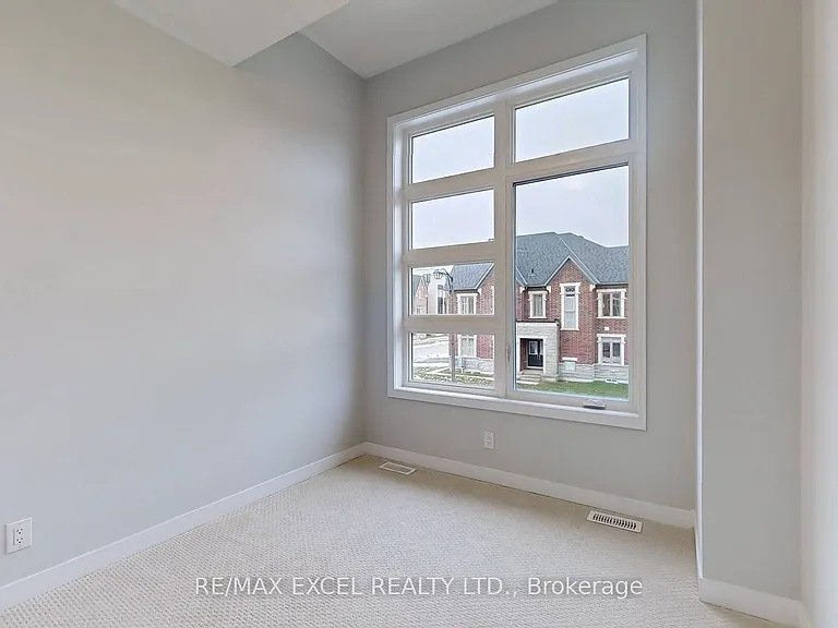 52 Harvey Bunker Cres — Photo 10