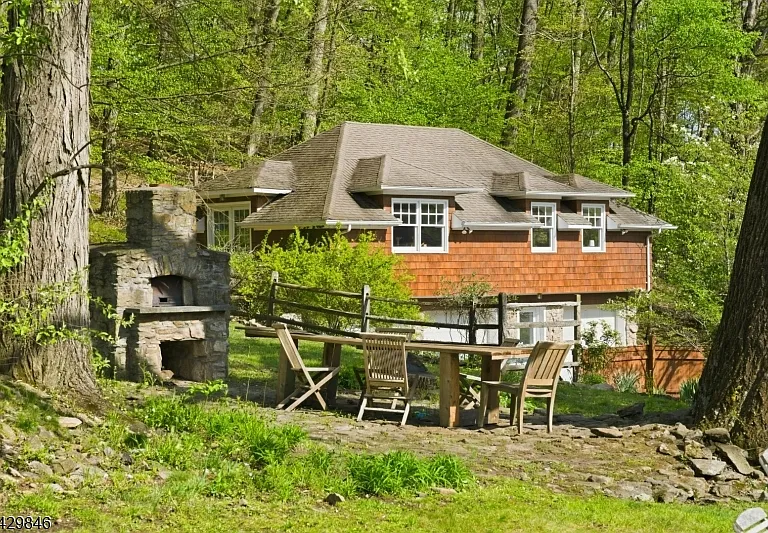 12 Cold Springs Rd — Photo 44