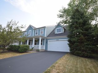 3019 Cranston Ave, Elgin, IL 60124