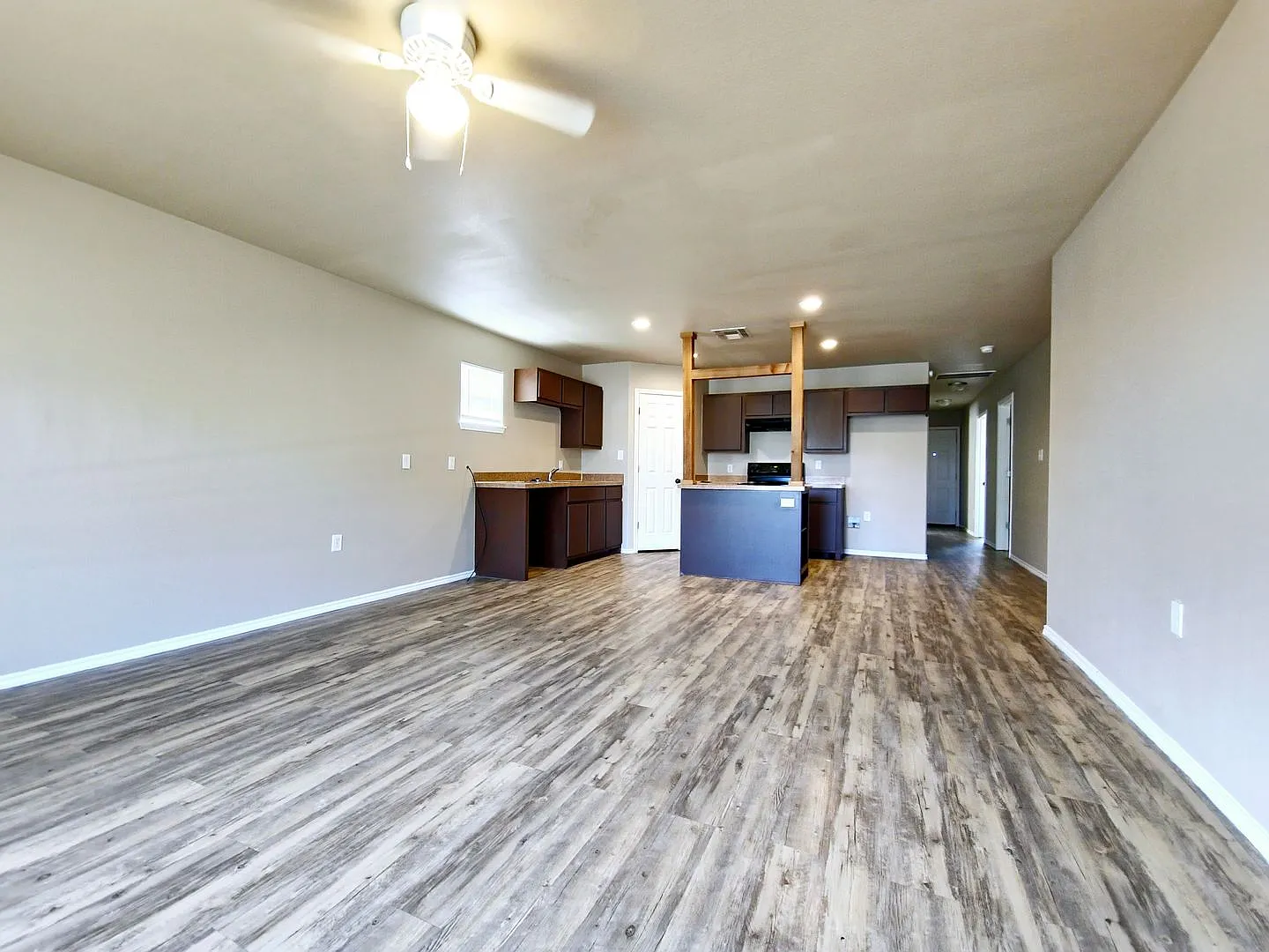 Cozy 3-Bedroom, 2-Bathroom Home with Garage in East Lubbock — Photo 3