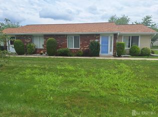 546 Cornus Plz #C, Monroe Township, NJ 08831