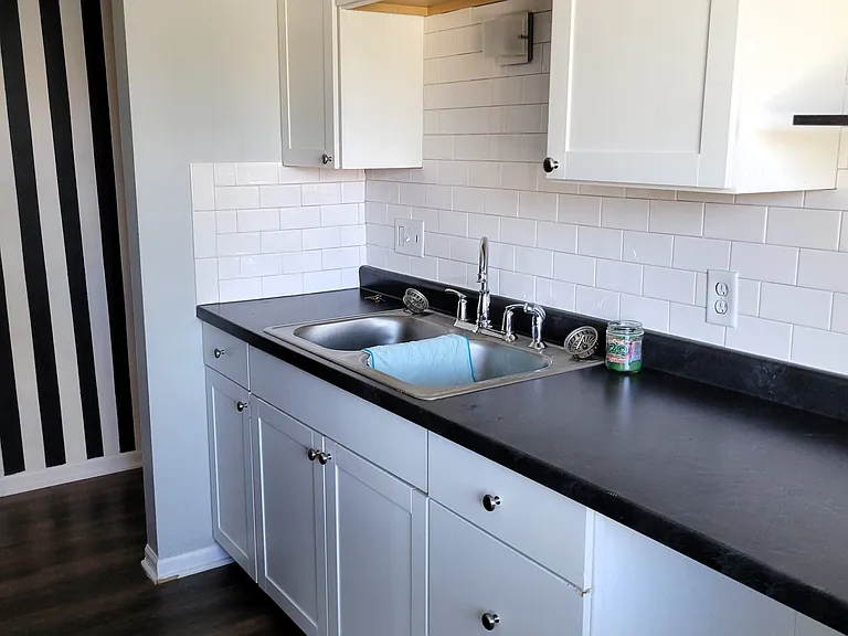 1532 Randolph Ave #5 — Photo 6
