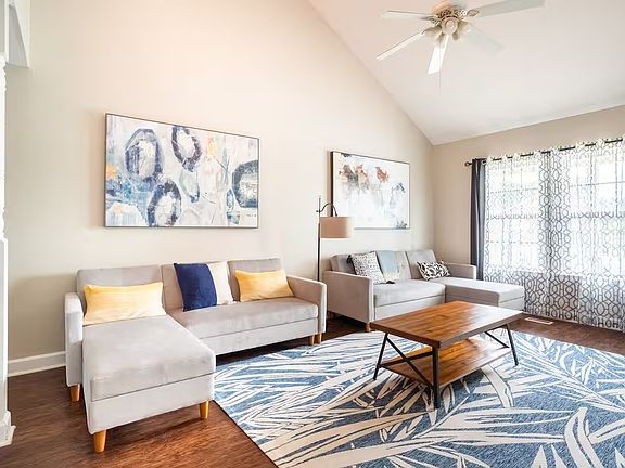 5th image of 1726 Underwood St