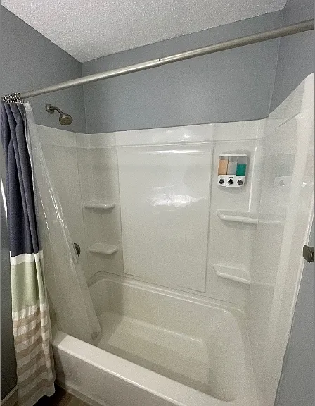 1632 Pinewood Ln #2 — Photo 18