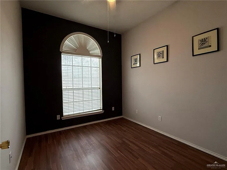 1328 Nora Dr — Photo 7