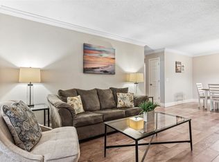 2512 Demere Rd APT 4, Saint Simons Island, GA 31522