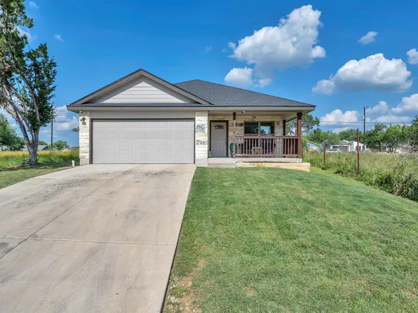 655  Oak Ln, Cottonwood Shores, TX 78657