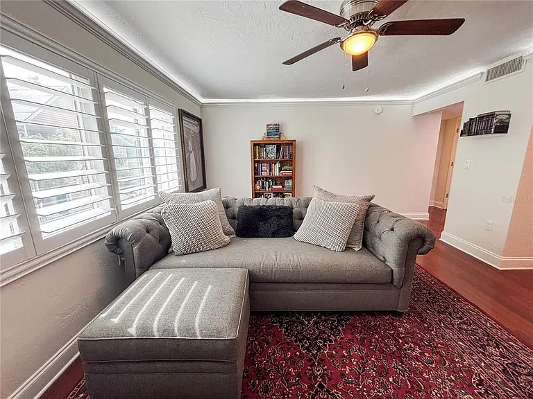 210 5th Ave S #209 — Photo 17