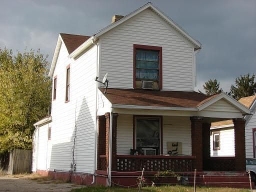 1st image of 211 Brandt St