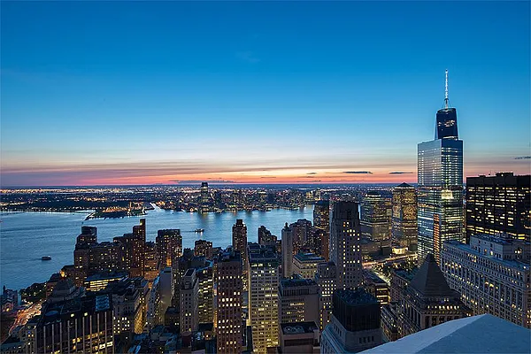 Rented by Town Residential | media 26