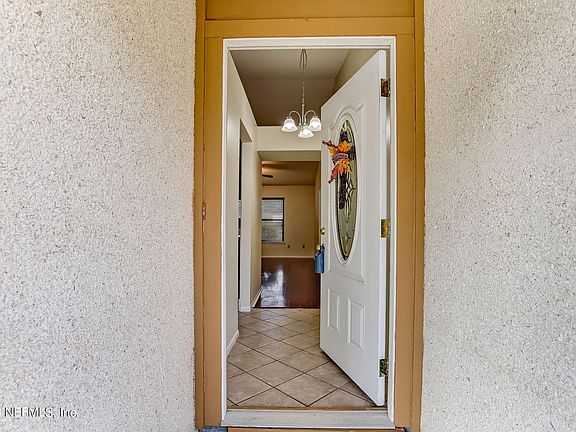 5th image of 3446 DONZI Way E