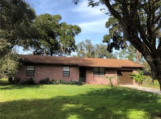 5035 Cardinal Dr, Dade City, FL 33523