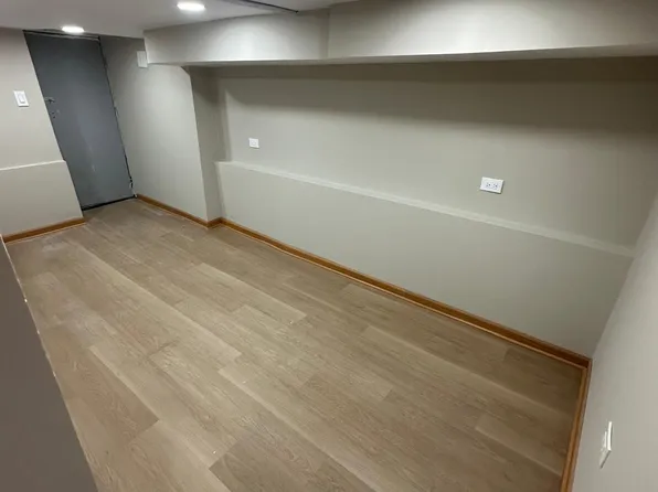1307 W Fillmore St #1B, Chicago, IL 60607