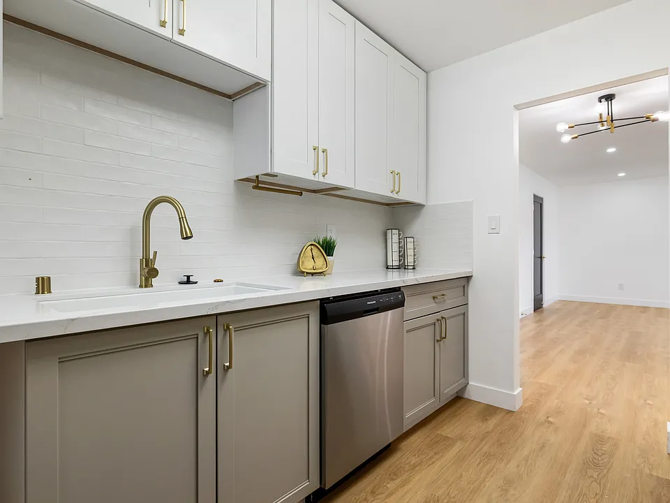 766 Madison Ave #B