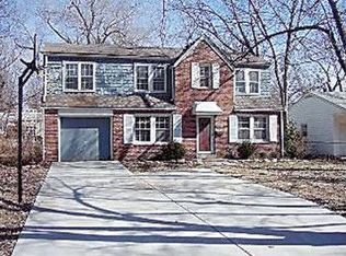 7631 Oak St, Kansas City, MO 64131