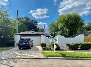 7006 Camino Verde Dr, Houston, TX 77083
