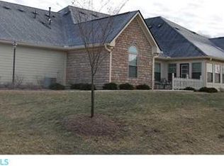 1438 Meadow Way Dr, Lancaster, OH 43130