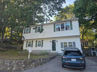 95 Angell Ave, North Providence, RI 02911