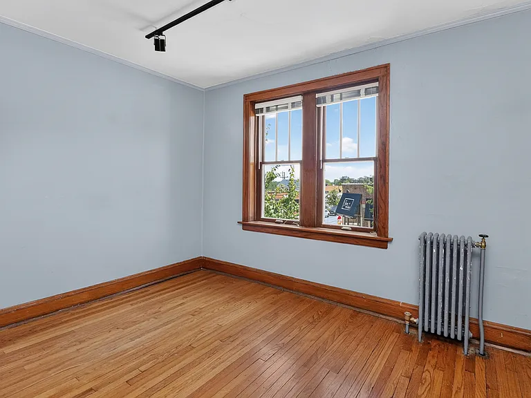 438 N Main St #S — Photo 11
