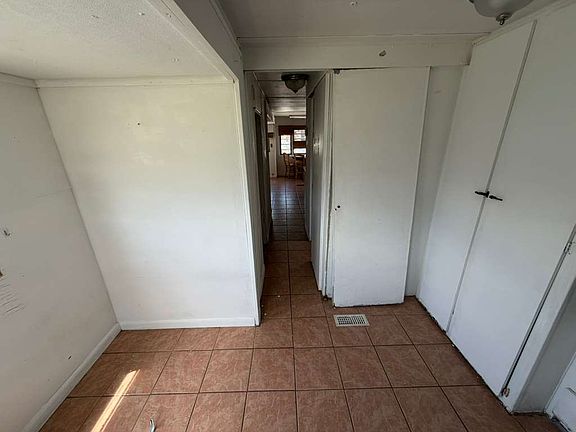 4th image of 14725 NW 1st Pkwy #11