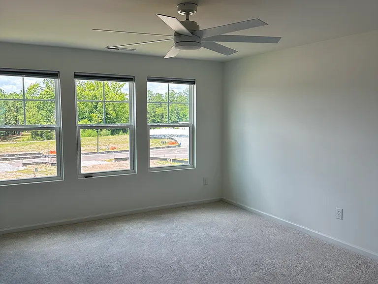 711 Painted Daisy Ln — Photo 12