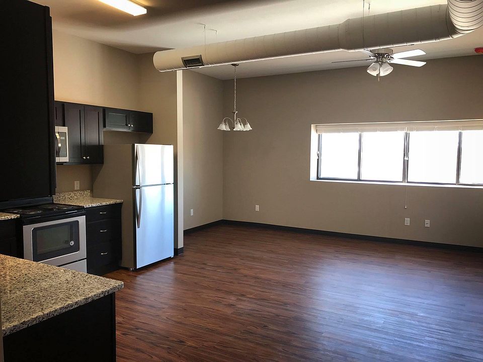 Example kitchen, and living space