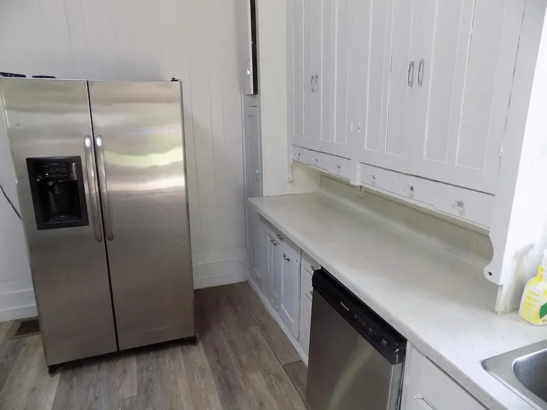 432 E Kiowa St — Photo 50