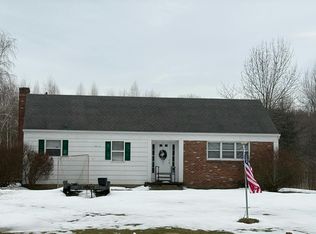 7142 Fisher Rd, Ontario, NY