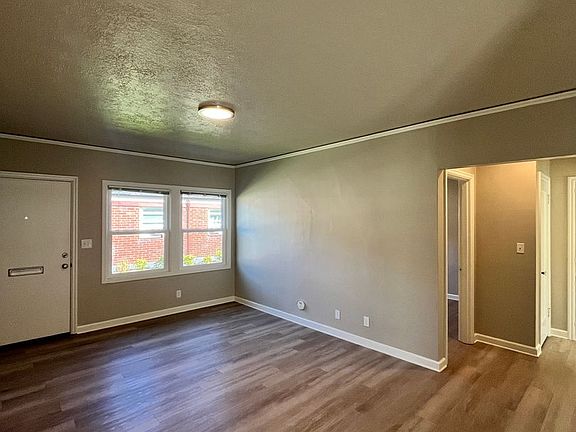 5th image of 6411 N Albina Ave APT 2