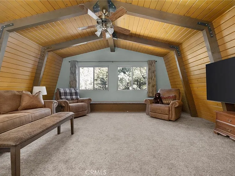 2116 Glacier Dr — Photo 19